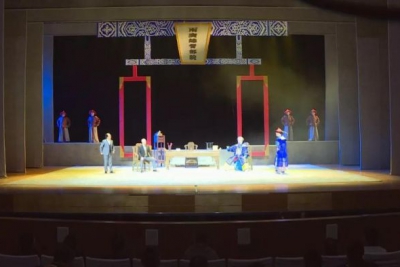爱国主义题材大型川剧《南海李准》在广安大剧院成功首演