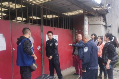 青杠社区开展国庆中秋节前消防安全检查工作