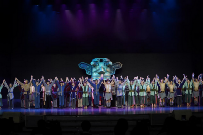 三星堆题材大型原创舞剧《鱼凫女王》在蓉城震撼首演