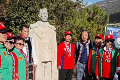 中国抗日远征军史迪威将军雕像落成